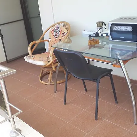 Apartament Delia דירה *